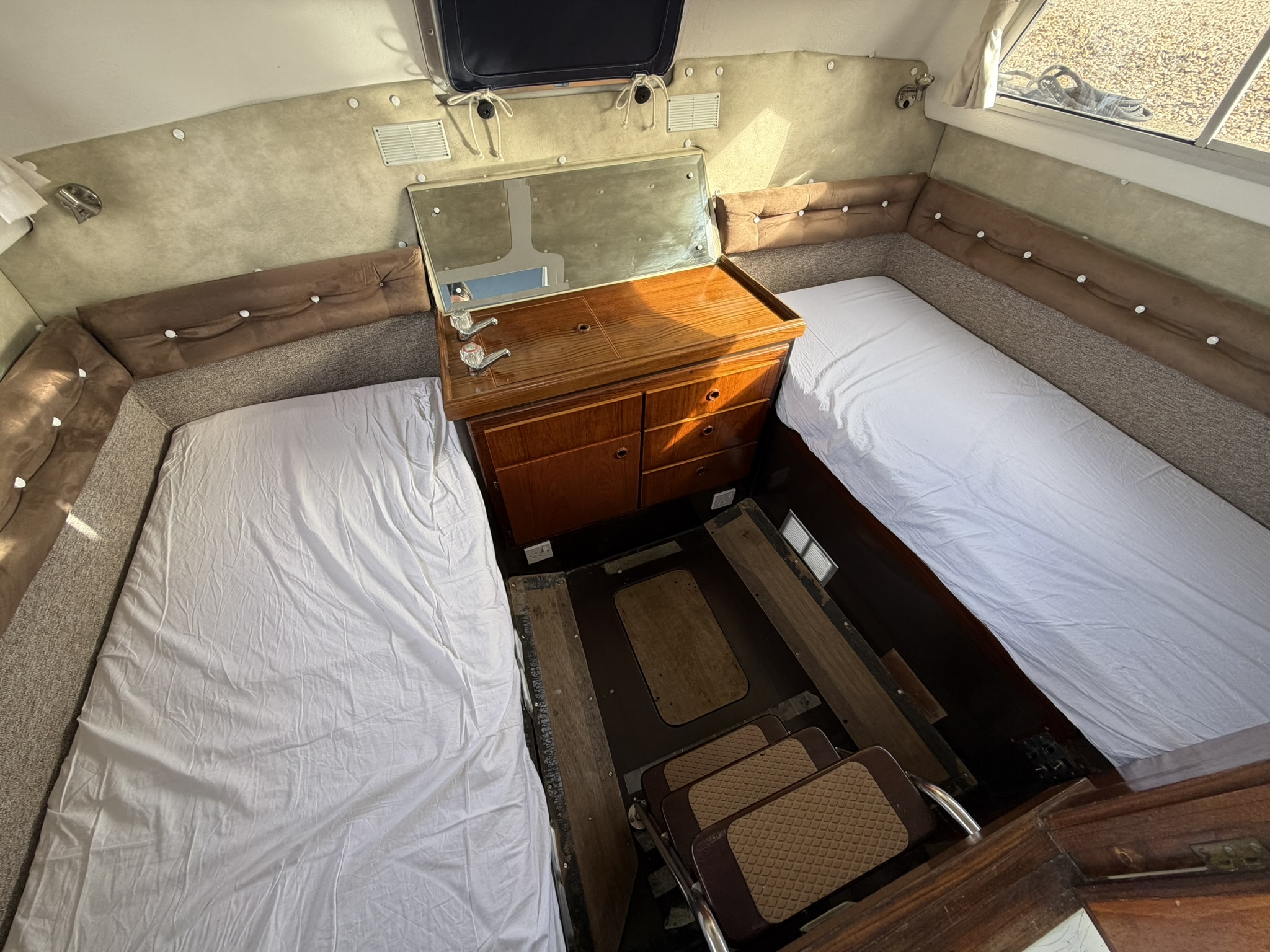 Fairline Mirage Aft Cabin 'Maggie May' - Image 21