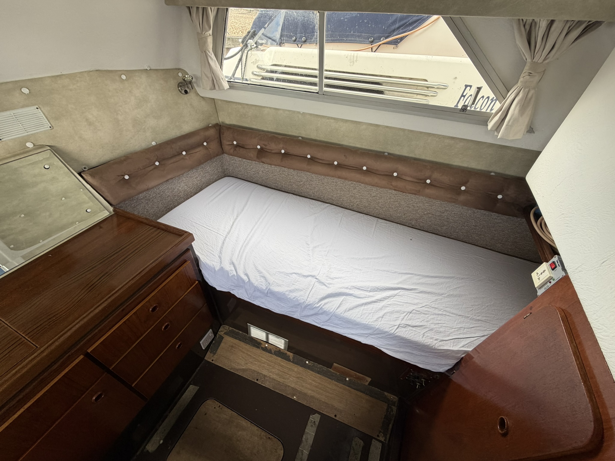 Fairline Mirage Aft Cabin 'Maggie May' - Image 12